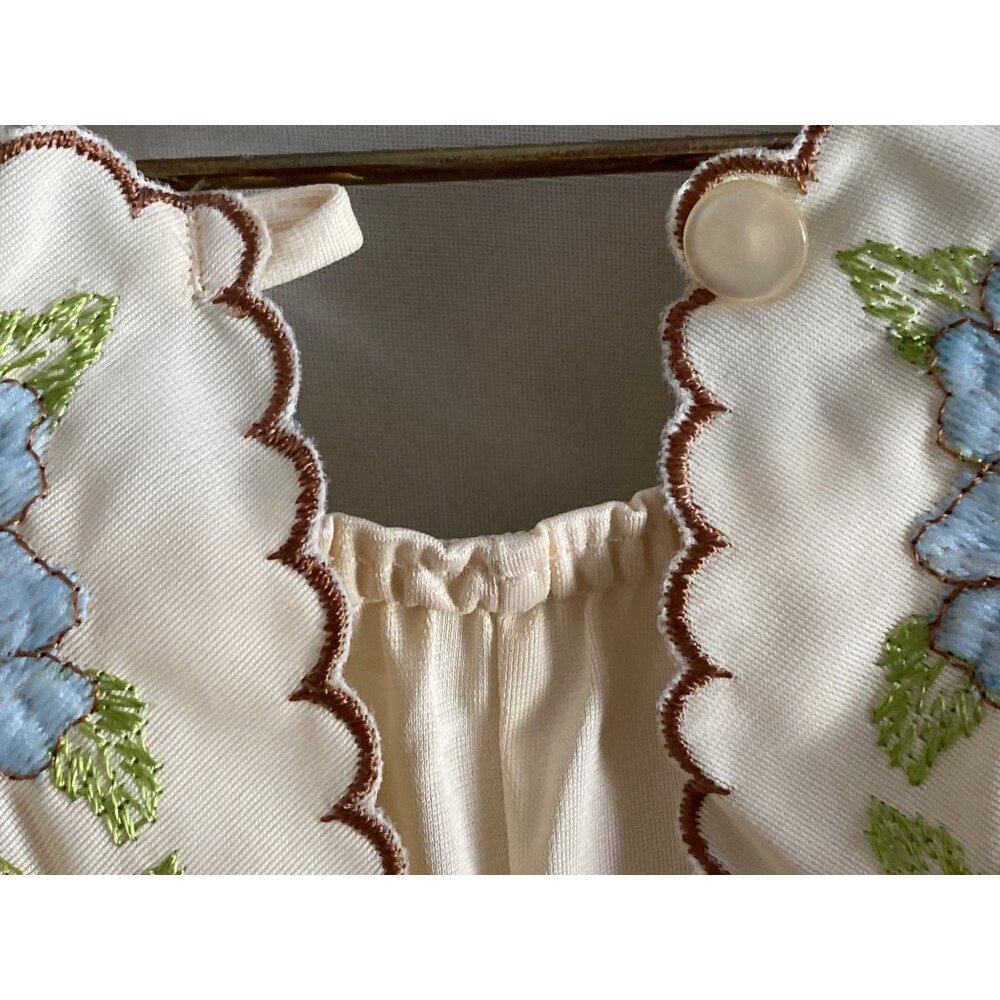 VTG Gossard Artemis 2 pc Pajamas Cream Floral Embroidered Button Front SS Top S - Picture 4 of 16